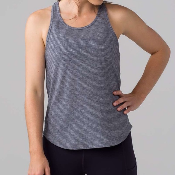 Lululemon Long Distance Tank Top Size 10
Heathered Boysenberry / Boysenberry - Picture 4 of 10